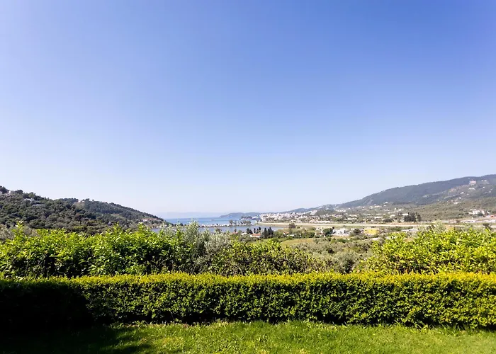 Dohos Skiathos Suites